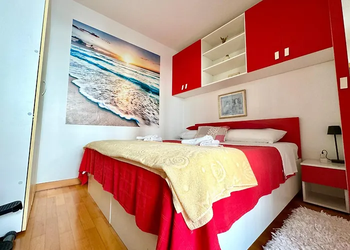 Renovated City Center Apart Roberto